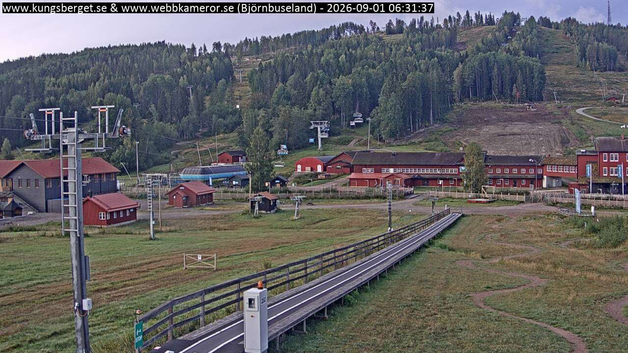 Björnbuseland