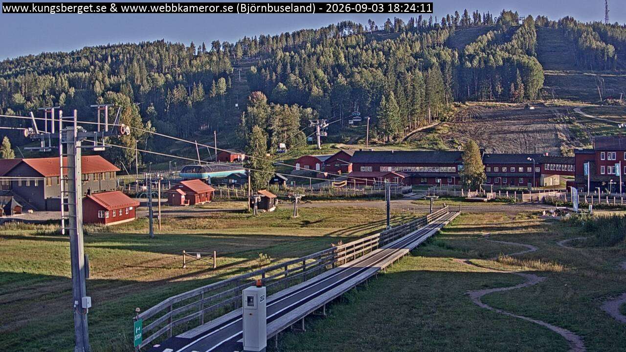 Björnbuseland